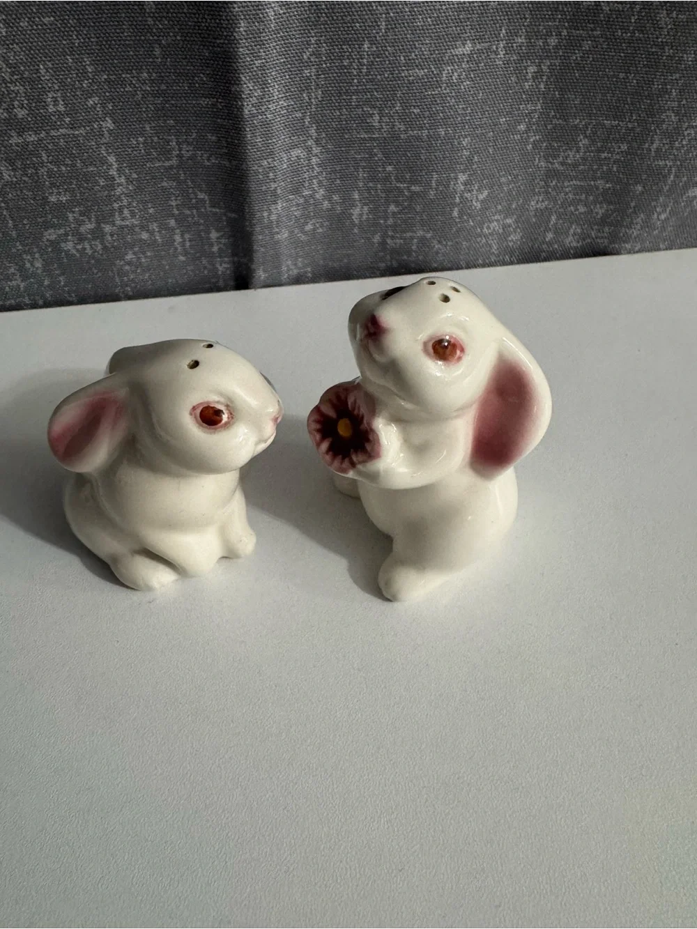 Vintage Avon Ceramic Bunny salt and pepper set with Pink Accents